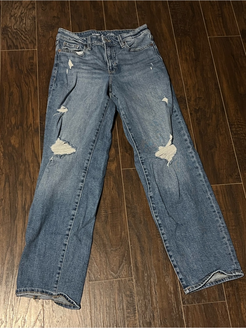 Old Navy High-Rise O.G. Loose Jeans in Medium Blue